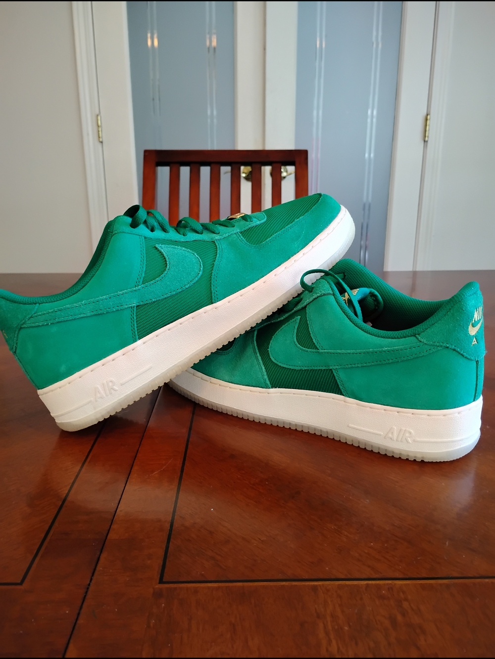 Nike Air Force 1 Low ’07 LV8 Malachite Green Suede Size 13 FZ5222-300